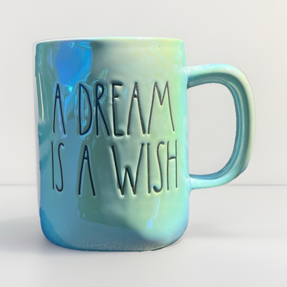 Rae Dunn By Magenta Disney Cinderella Princess “A Dream Is A Wish” Mug w/ Lid - Picture 4 of 5